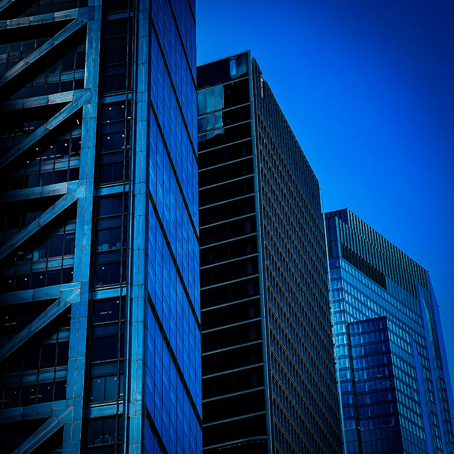 Midnight Blues | 8 Adobe Lightroom Presets